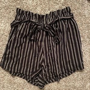 Hollister Black striped linen High rise shorts